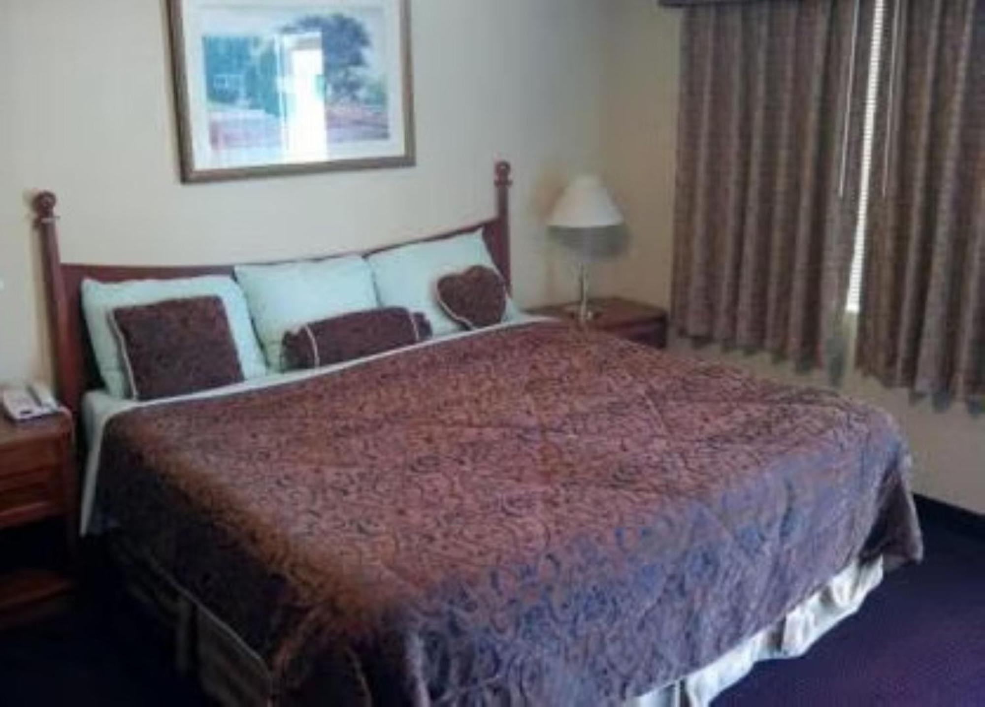 Western Inn Hamilton Esterno foto
